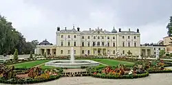 Magnate palace: Branicki family palace