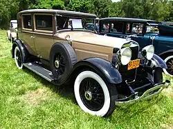 1930 Lincoln Model L sedan
