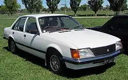 Sedan (base)
