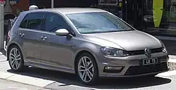 R-Line (pre-facelift)