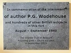 Commemorative plaque at the Citadel of Huy (B)