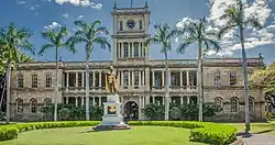 Statue of Kamehameha I at Aliʻiōlani Hale
