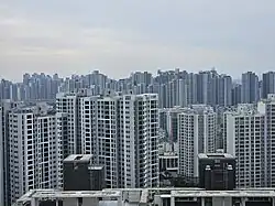 A landscape lined with large apartment complexes (Gwangmyeong City)
