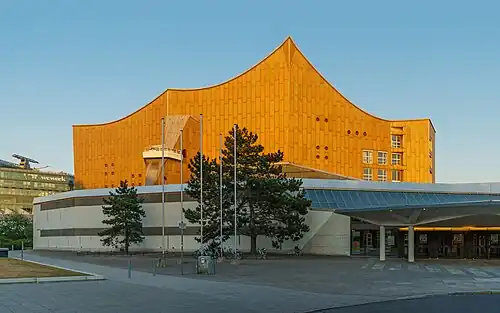 Berliner Philharmonie, Berlin, by Hans Scharoun (1960–1963)