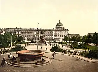 View from the Lustgarten to the palace, c. 1900