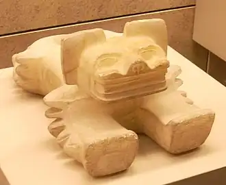 Alabaster statue of an ocelot from Teotihuacan, 5th–6th centuries, possibly a ritual container to receive sacrificed human hearts (British Museum)[137]
