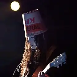 Buckethead performing in Solana Beach in 2006