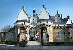 Photo of the castle gate