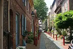 Elfreth's Alley