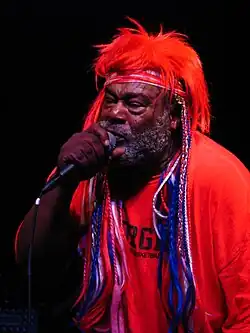 Clinton performing in 2007