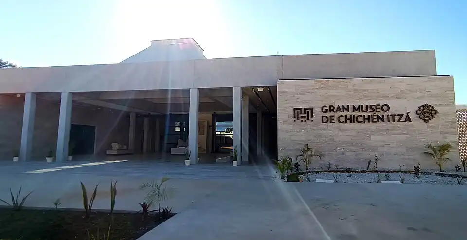Entrance of the Great Museum of Chichen Itza.