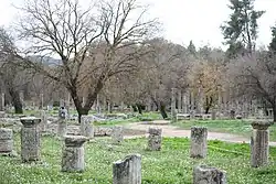Photograph of ancient ruins.