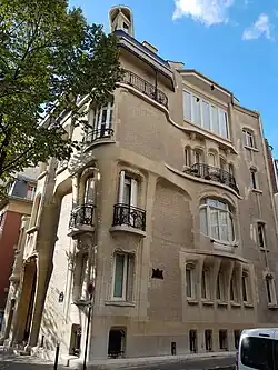 Art Nouveau – Hôtel Guimard (Avenue Mozart no. 122), Paris, by Hector Guimard (1909)