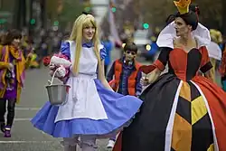 Halloween costumes of Alice and the Queen of Hearts, 2015