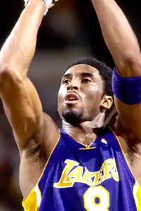 Kobe Bryant prepares to shoot a free throw