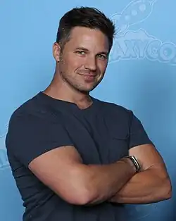 A photograph of Matt Lanter taken in 2021