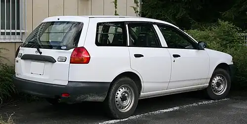 Nissan Wingroad/Nissan AD Van Y1 Station Wagon