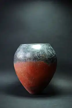 Ovoid Naqada I (Amratian) black-topped terracotta vase, c. 3800–3500 BC