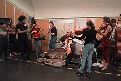Ensemble entertains travellers in the Paris Metro (2002)
