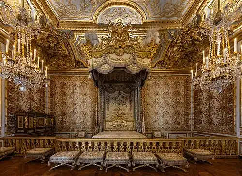 Queen's bedchamber