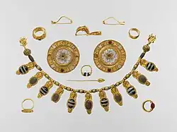 The Vulci set of jewellery; early 5th century; gold, glass, rock crystal, agate and carnelian; various dimensions; Metropolitan Museum of Art (New York City)