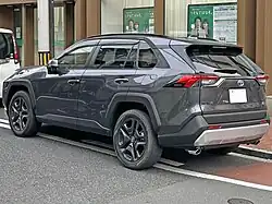 Facelift RAV4 Adventure (AXAH54)